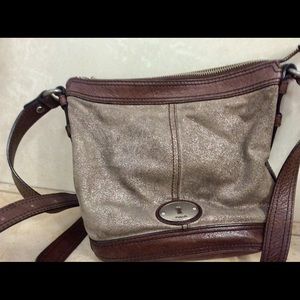 Fossil purse